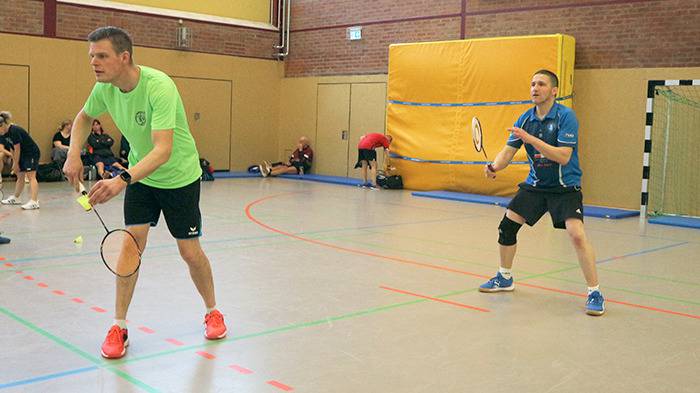 Christian und Mike auf dem Spielfeld