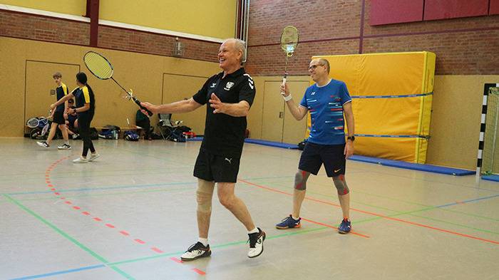 Frank und Ronald auf dem Spielfeld