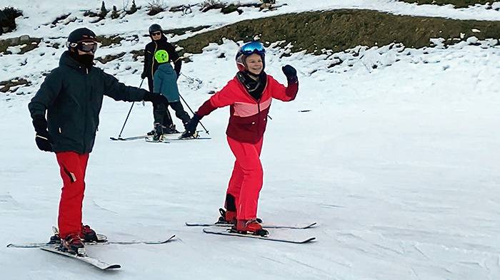 Jonah und Caitlin auf Piste Loučky