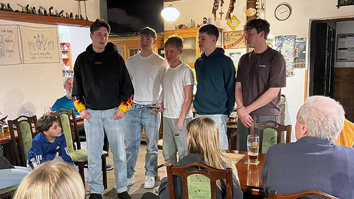 Abschlussveranstaltung: Geschichten weiter erzählen von/mit Felix, Tim, Jonah, Sam und Leon