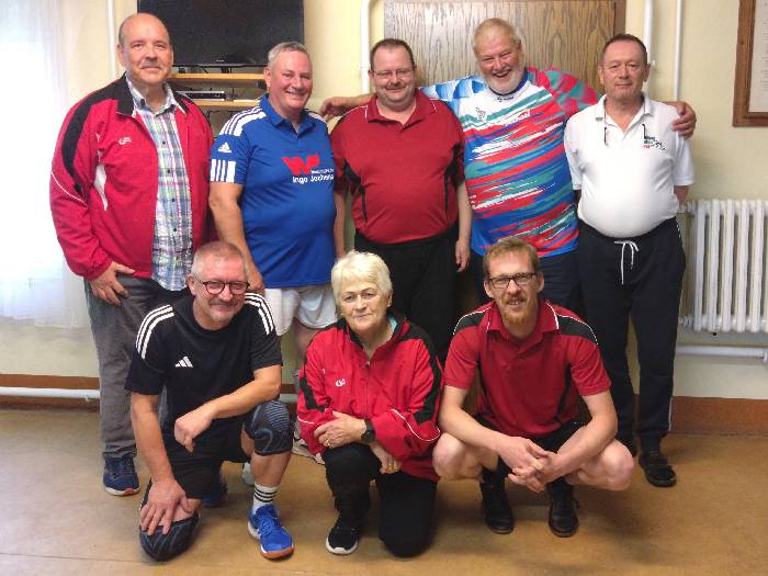 1 Keglerin und 7 Kegler, die am 1. Wettkampftag der Kreisrangliste in Pritzwalk teilnahmen.